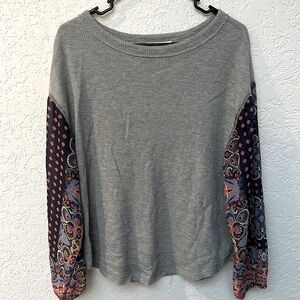 Floral Boho Long Sleeve Gray Tee